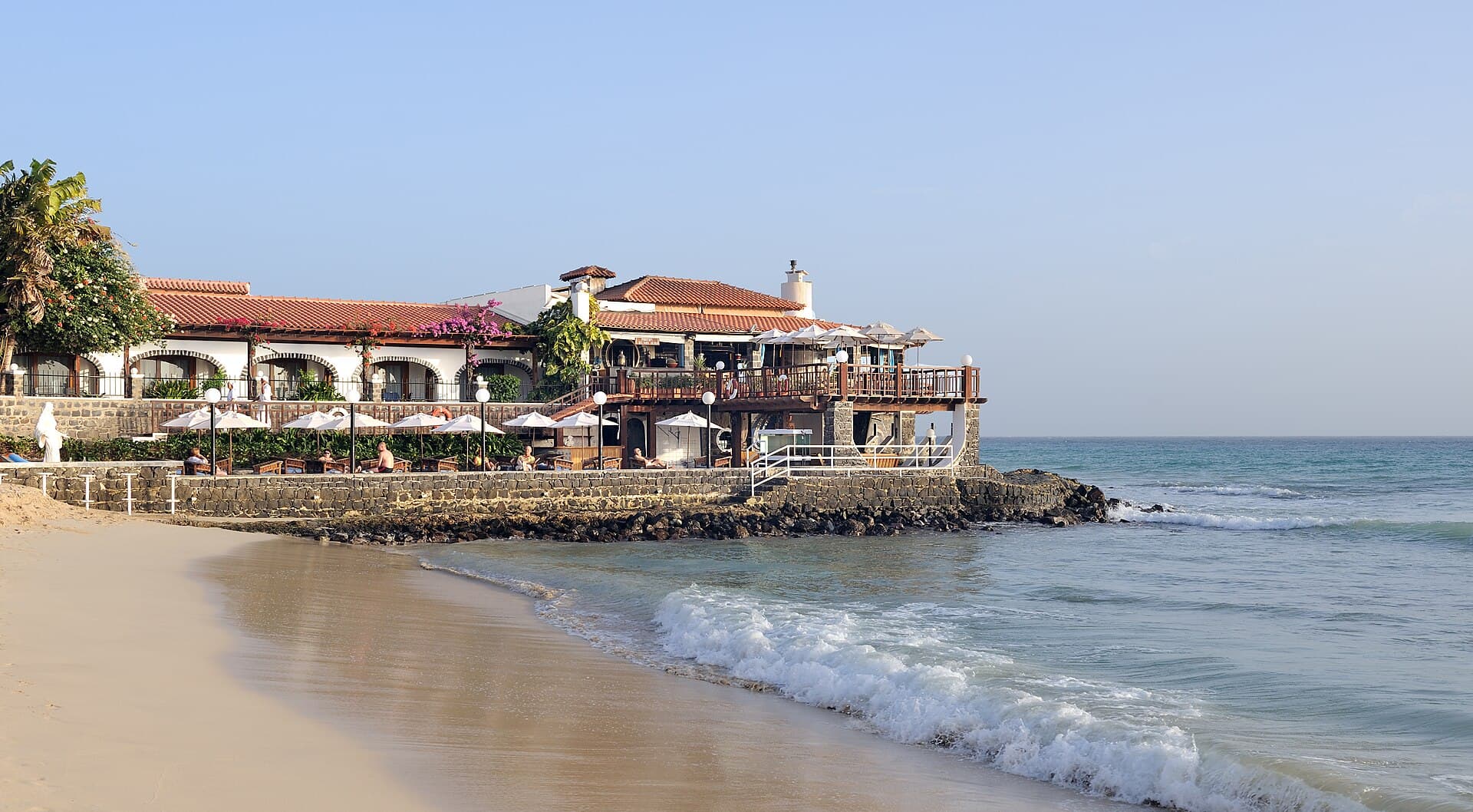 Praia de Santa Maria, na ilha do Sal, Cabo Verde