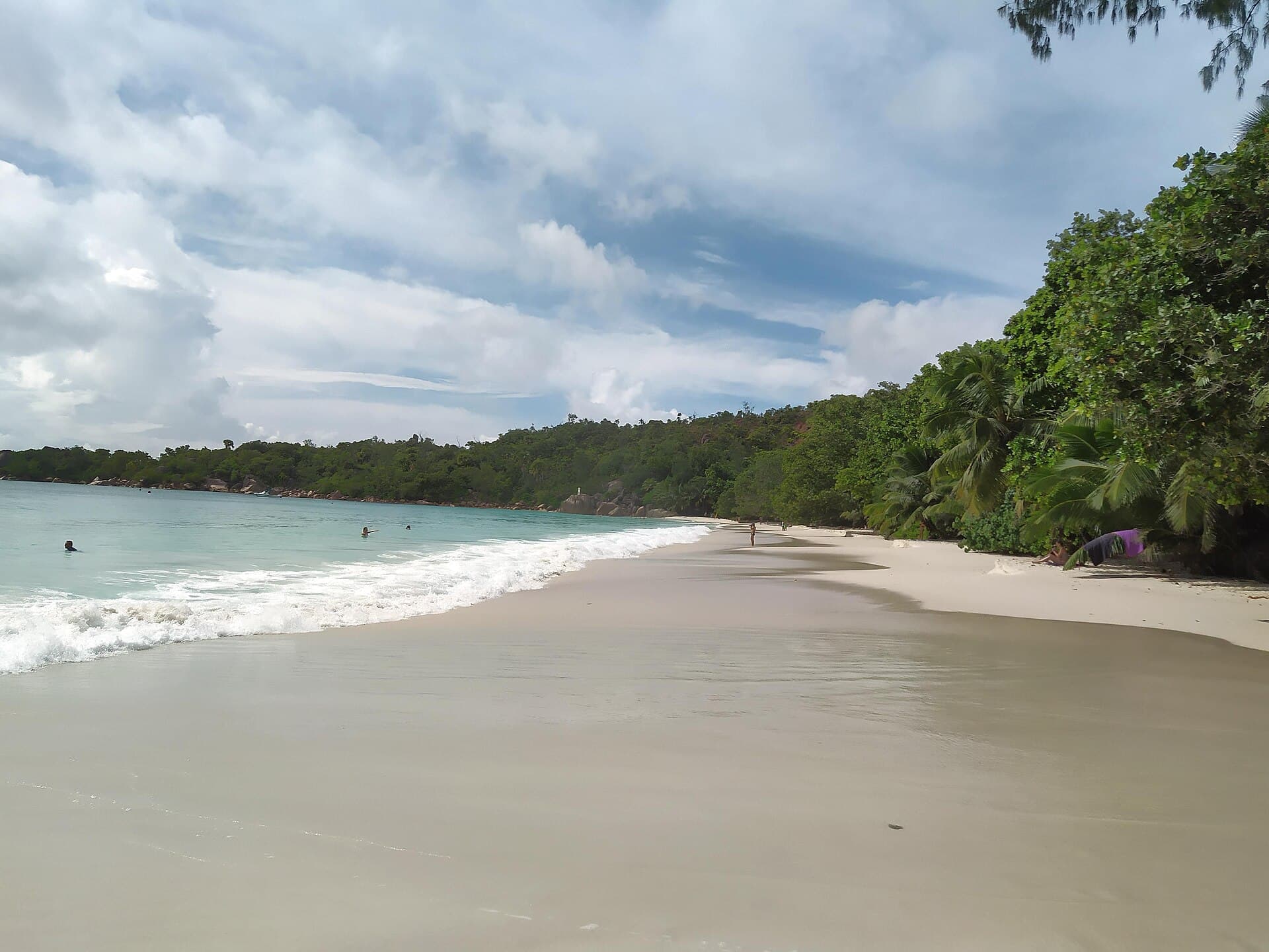 Praia de Anse Lazio, na ilha de Praslin, Seychelles