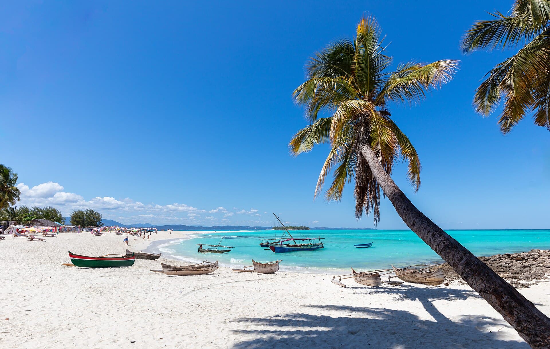 Praia em Nosy Be, no noroeste de Madagascar