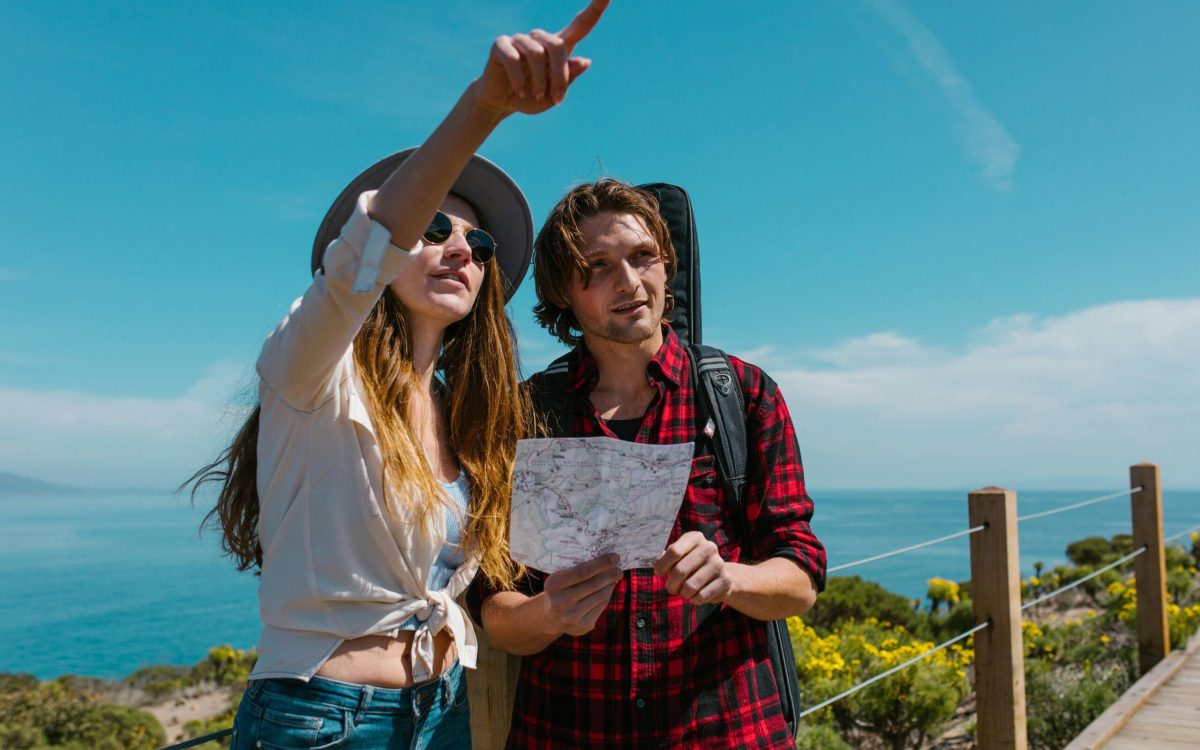 Como Evitar Golpes Comuns com Turistas na África
